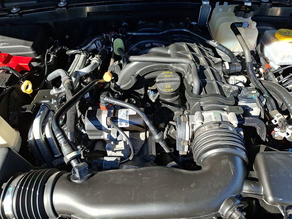 Used 2023 Jeep Wrangler Sport image 27