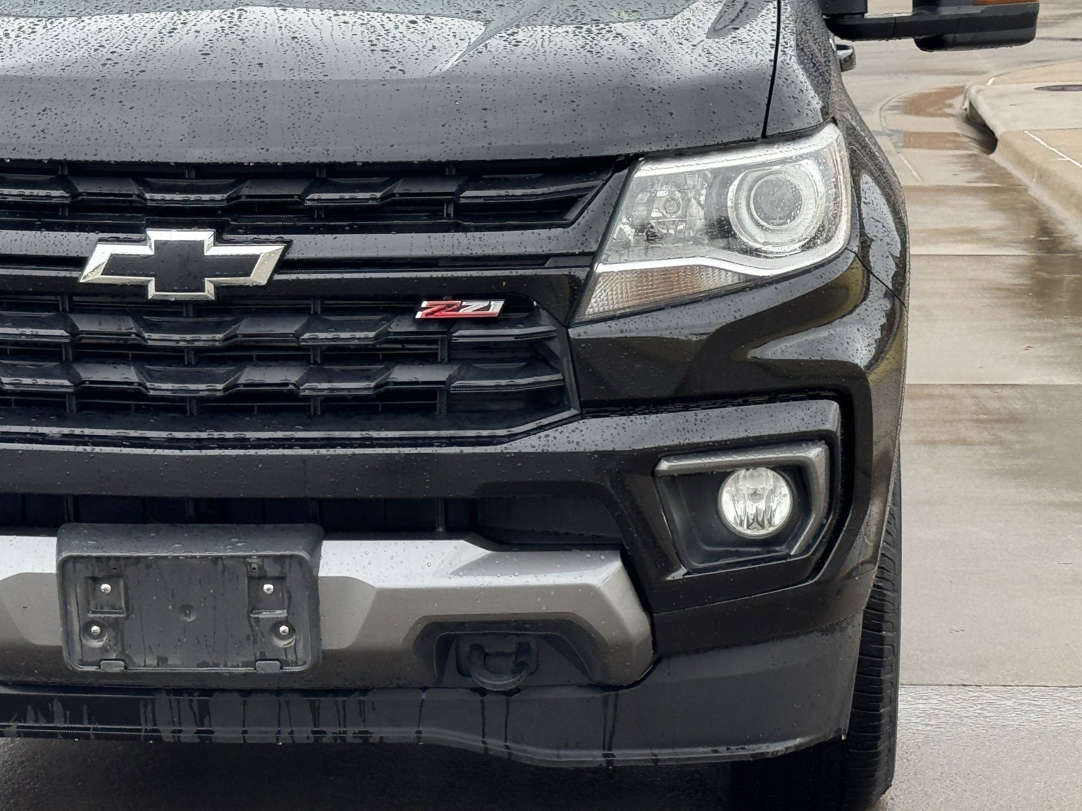 Used 2022 Chevrolet Colorado Z71 w/ Z71 Midnight Edition AWD/4WD image 10