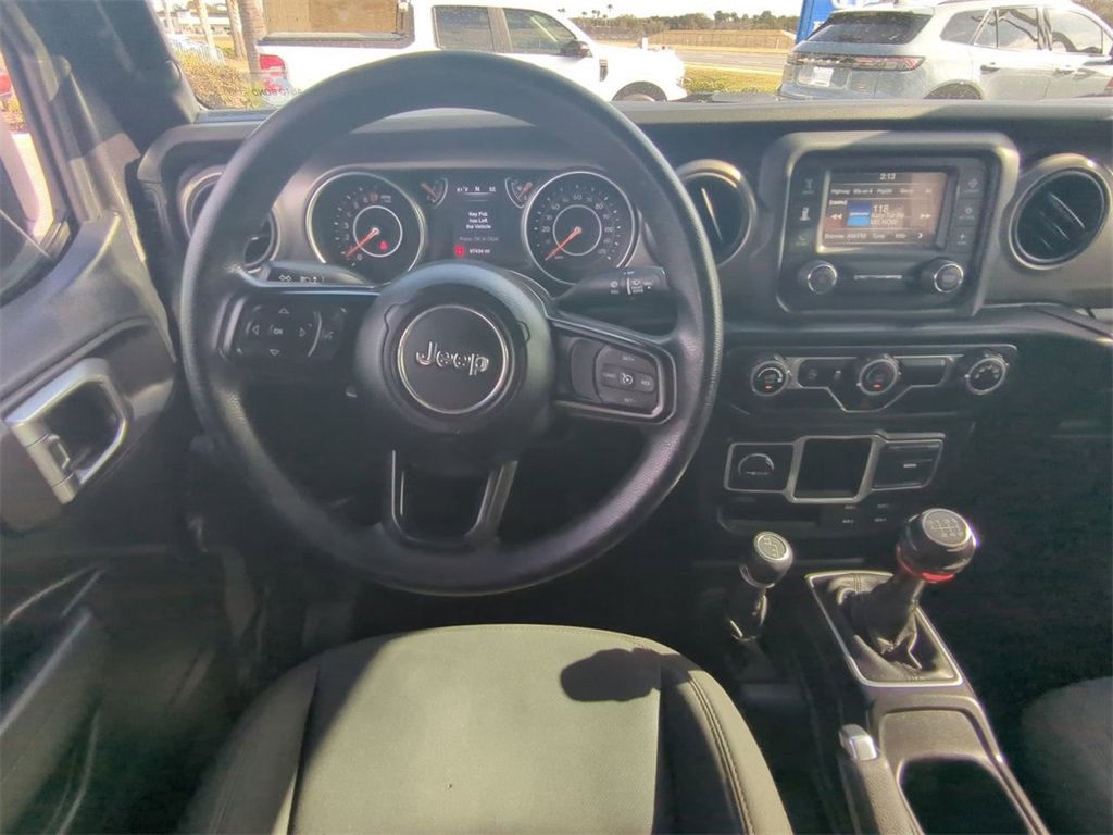 Used 2018 Jeep Wrangler Unlimited Sport image 16