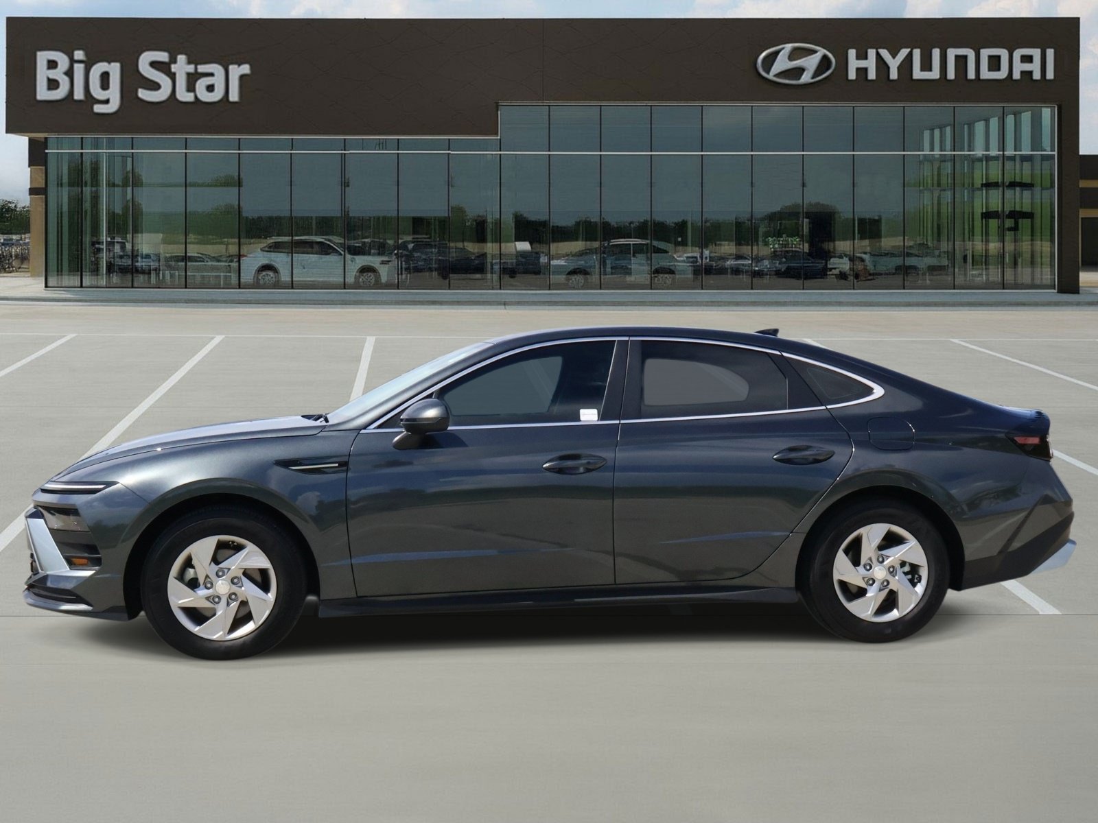 Certified 2026 Hyundai Sonata SE FWD image 2