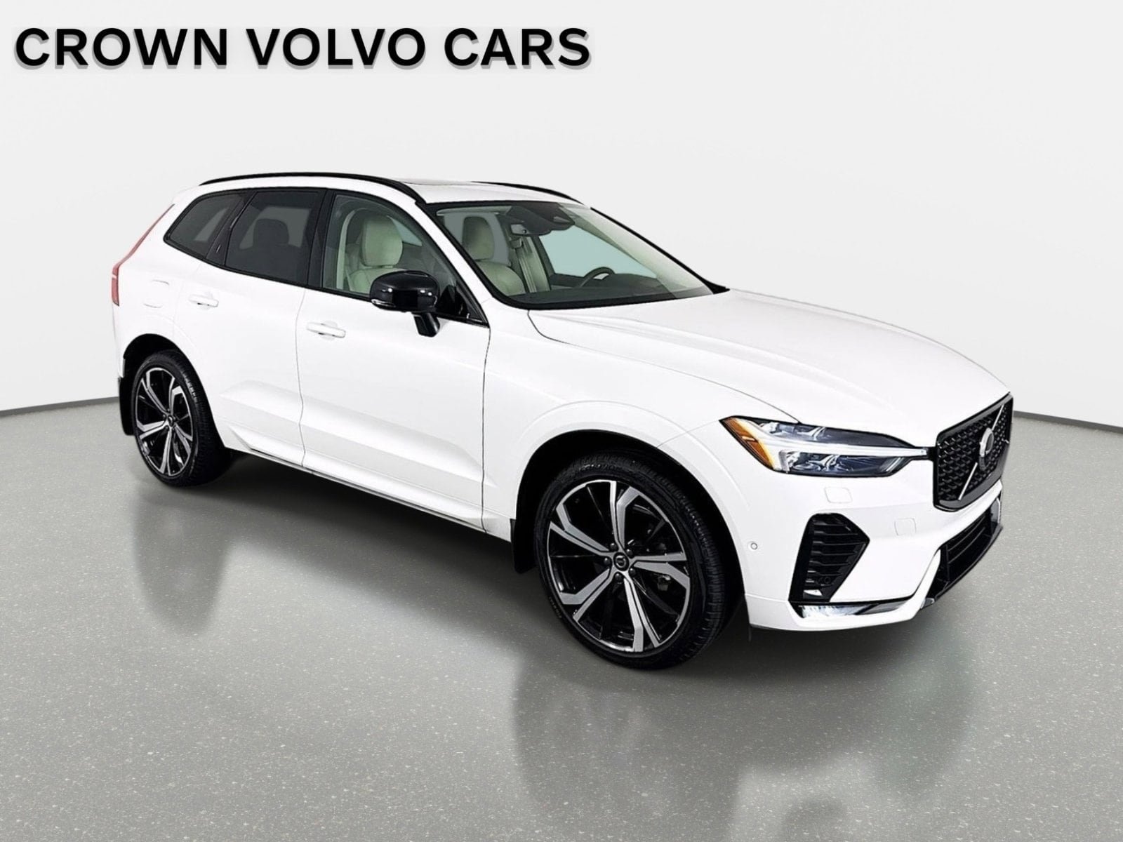 Used 2024 Volvo XC60 B5 Ultimate w/ Climate Package AWD/4WD image 3