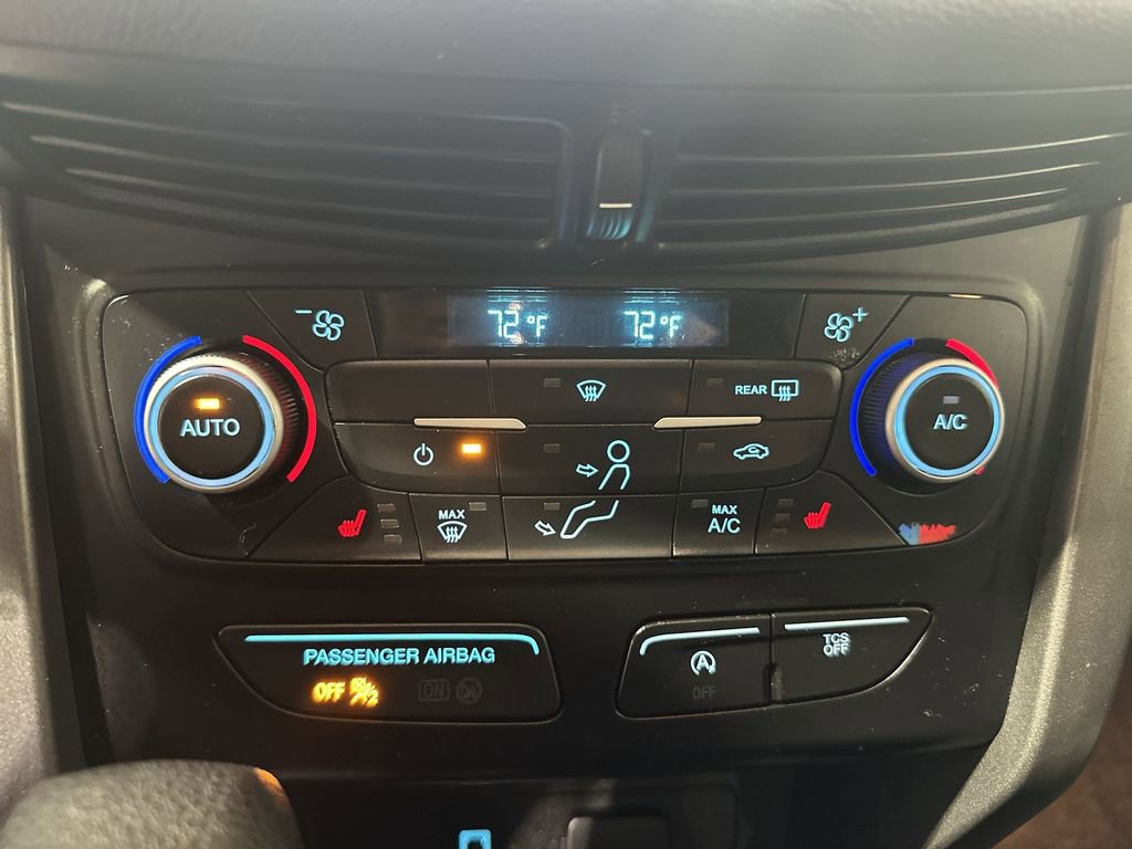 Used 2019 Ford Escape SE image 16