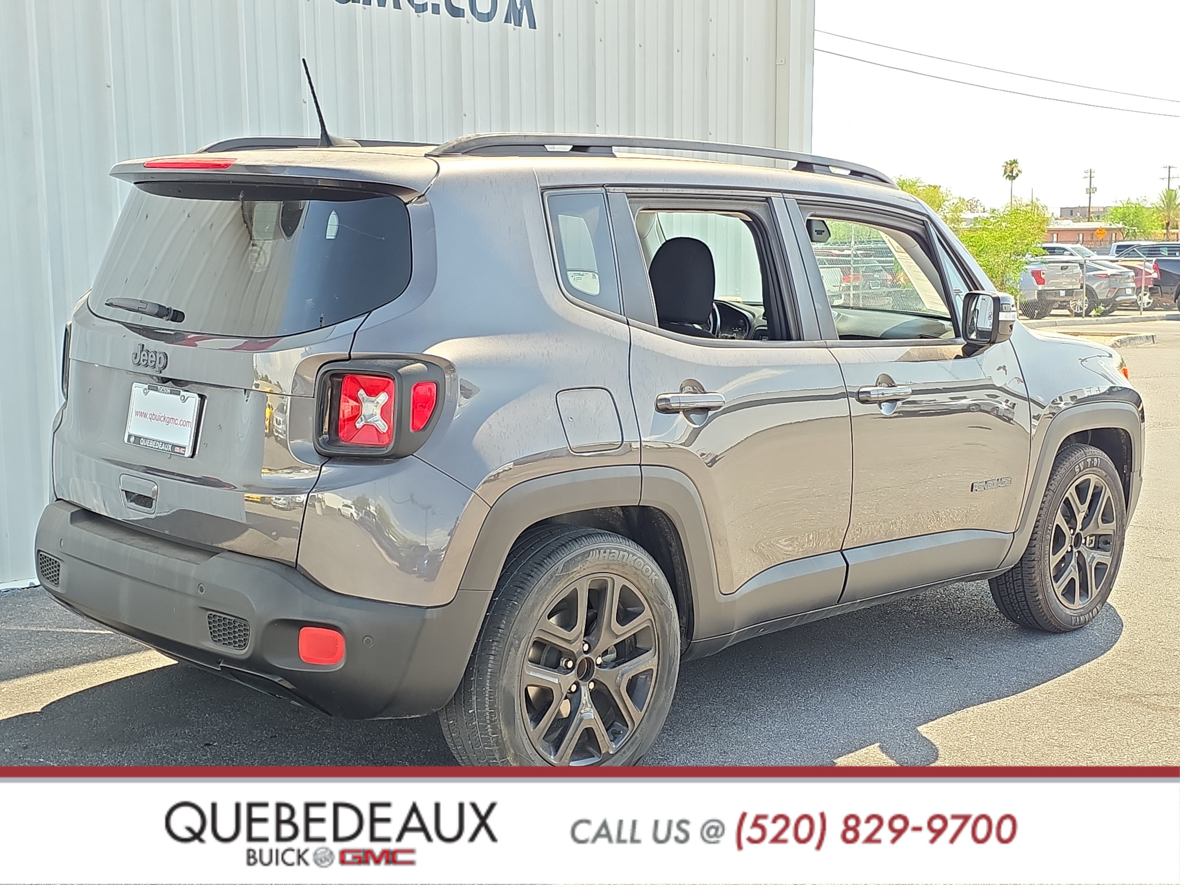 Used 2018 Jeep Renegade Altitude w/ Advanced Technology Group FWD image 7