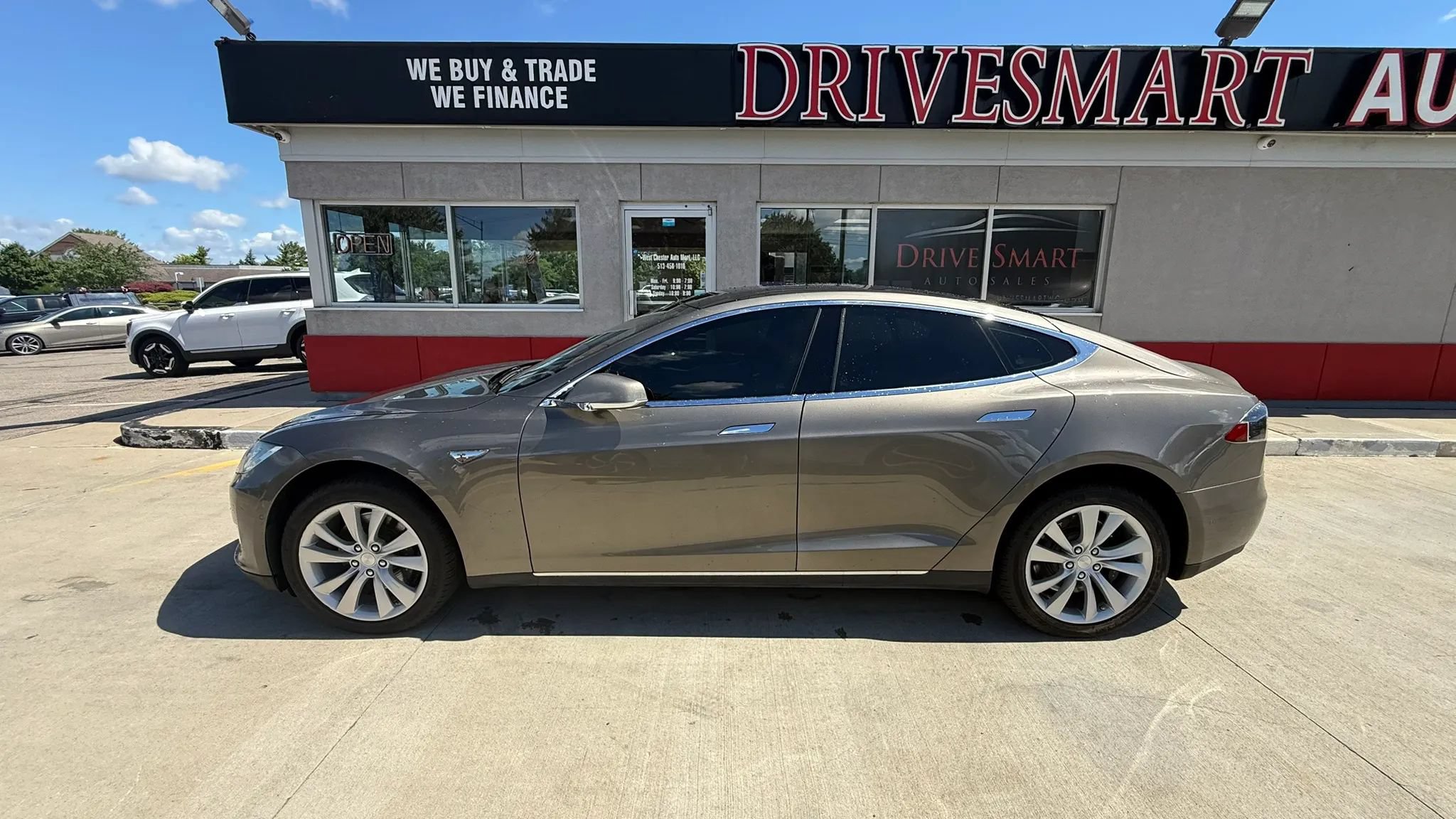Used 2015 Tesla Model S 85D AWD/4WD image 5
