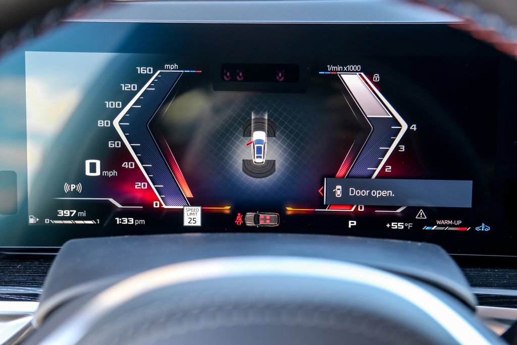 New 2026 BMW X7 M60i image 14