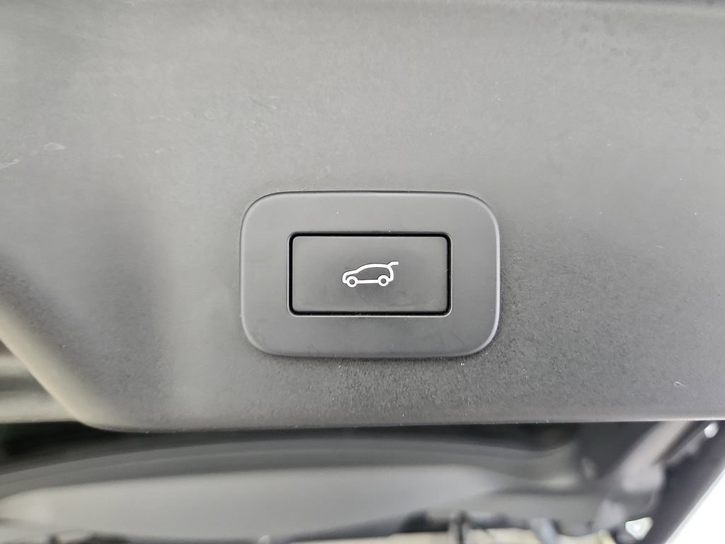 Used 2023 Land Rover Range Rover Evoque R-Dynamic SE AWD/4WD image 29