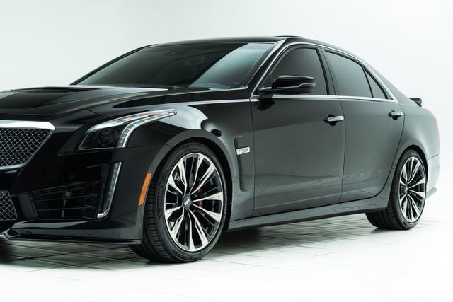 Used 2018 Cadillac CTS V w/ Luxury Package image 9