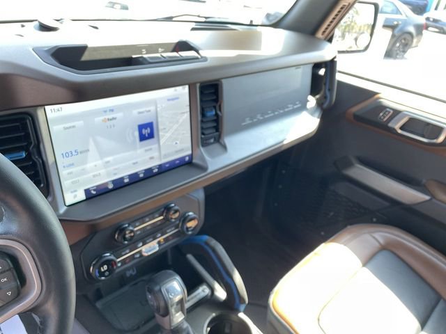 Used 2023 Ford Bronco Outer Banks AWD/4WD image 13