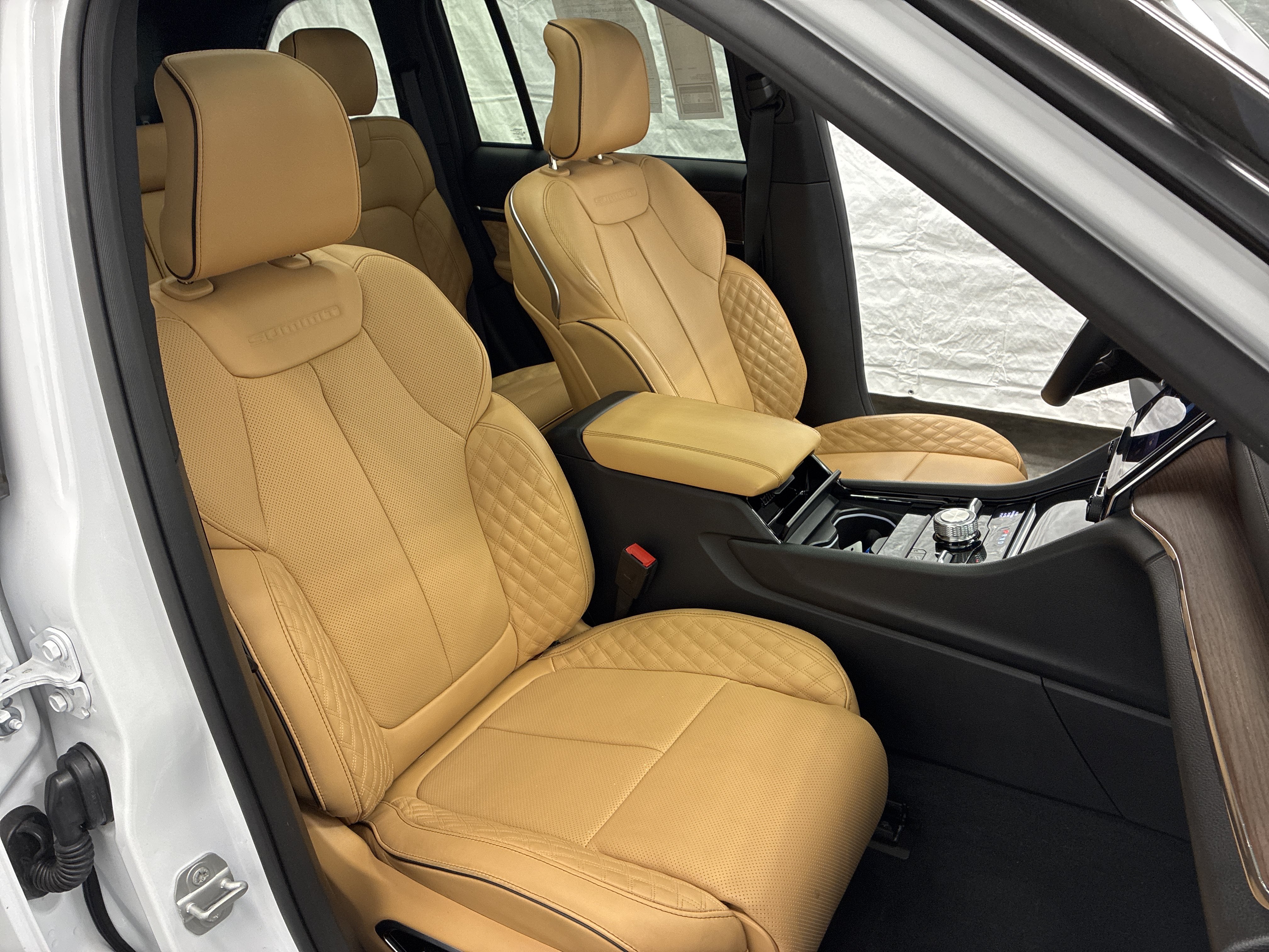 Certified 2025 Jeep Grand Cherokee Summit AWD/4WD image 16