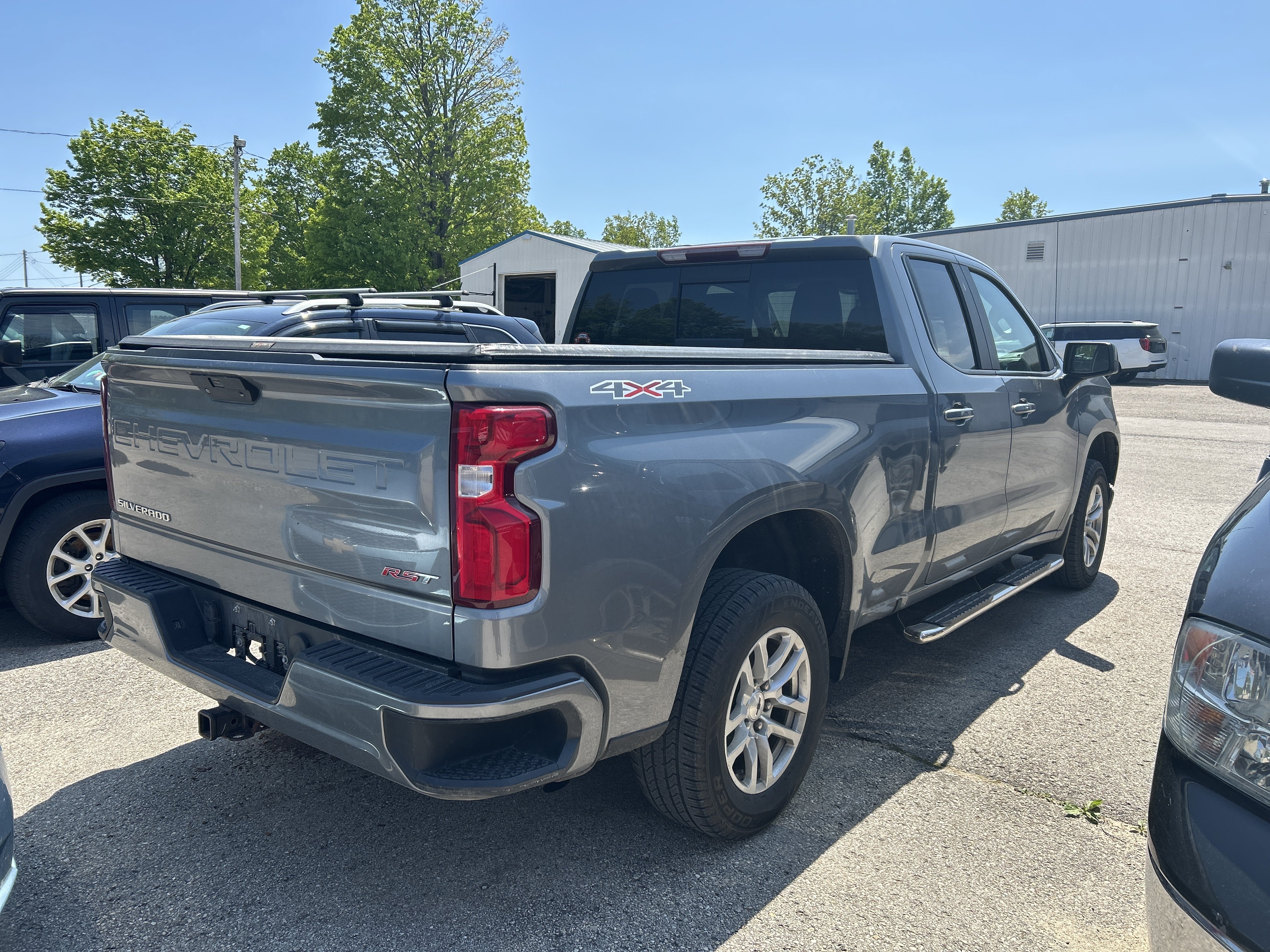 Used 2020 Chevrolet Silverado 1500 RST w/ All-Star Edition AWD/4WD image 3