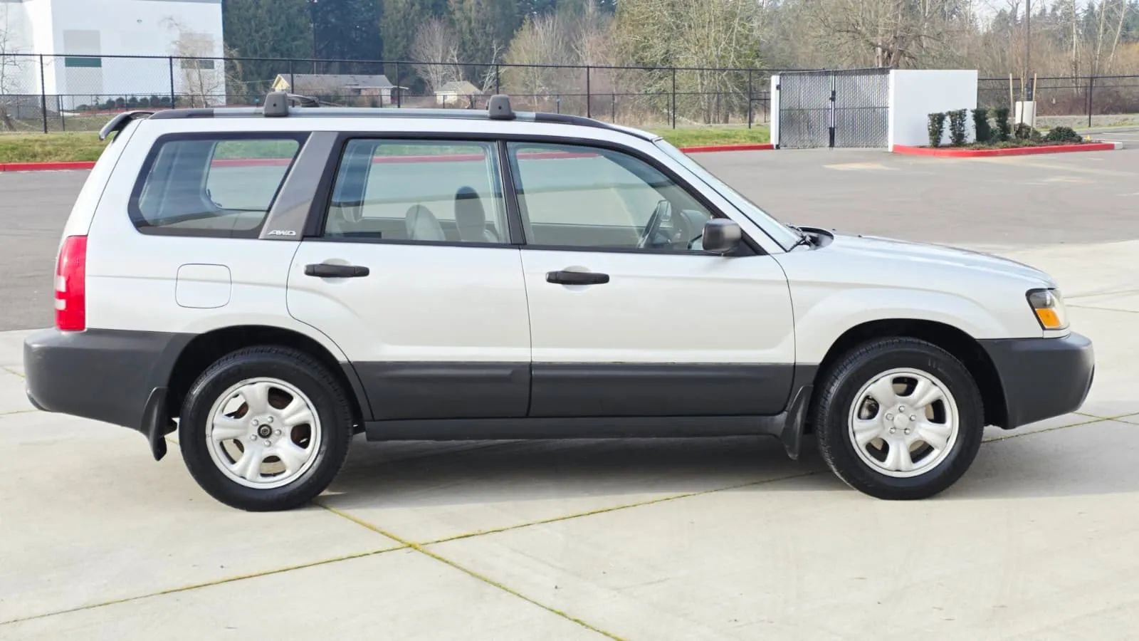 Used 2004 Subaru Forester 2.5X image 6