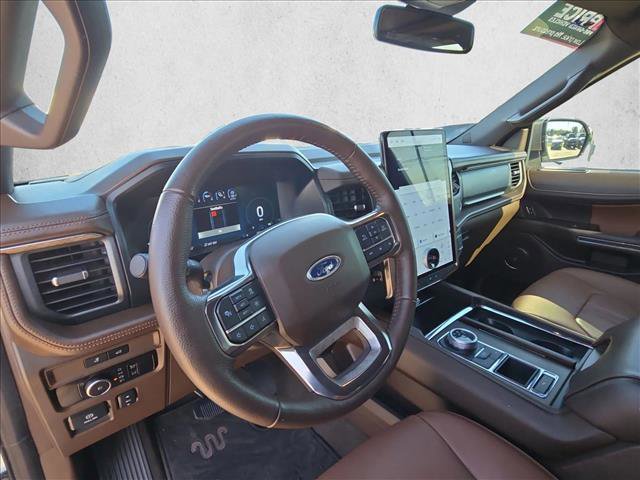 Used 2023 Ford Expedition King Ranch RWD image 9