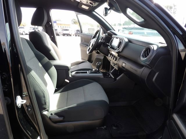 Used 2023 Toyota Tacoma TRD Off-Road w/ Technology Package image 34