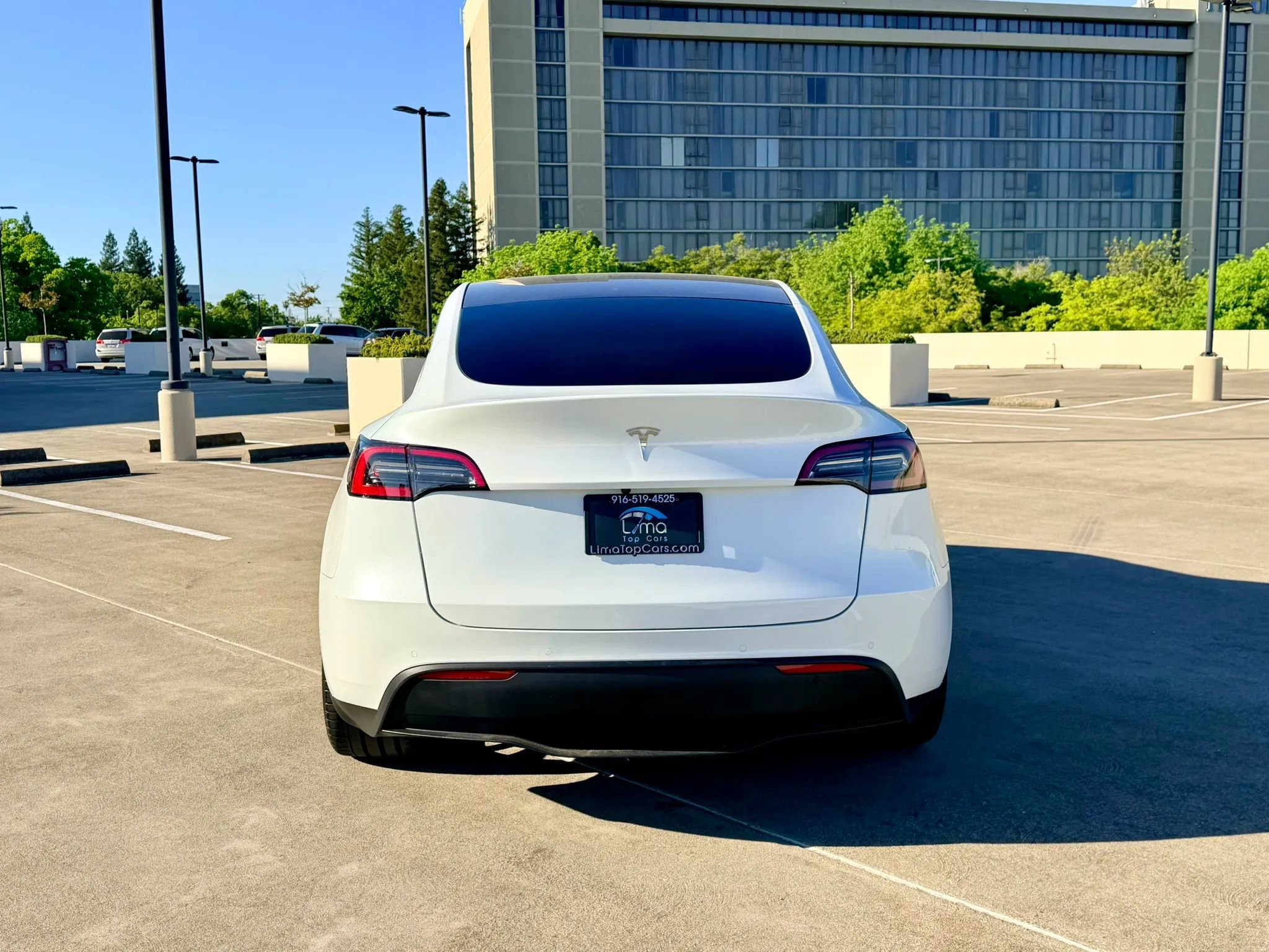 Used 2022 Tesla Model Y Performance image 9