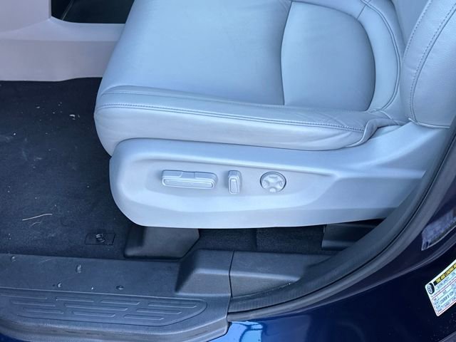 Used 2023 Honda Odyssey EX-L image 4