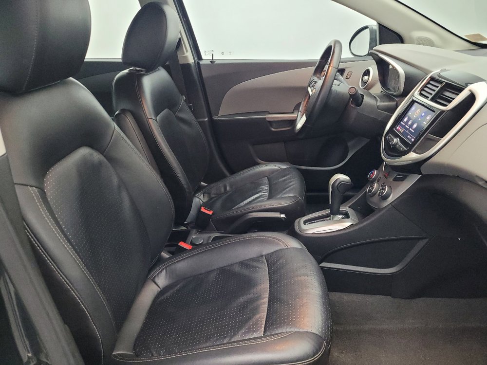 Used 2020 Chevrolet Sonic Premier image 21