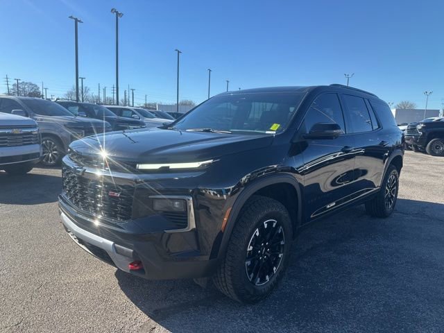 Certified 2025 Chevrolet Traverse Z71 w/ Driver Confidence Package image 7