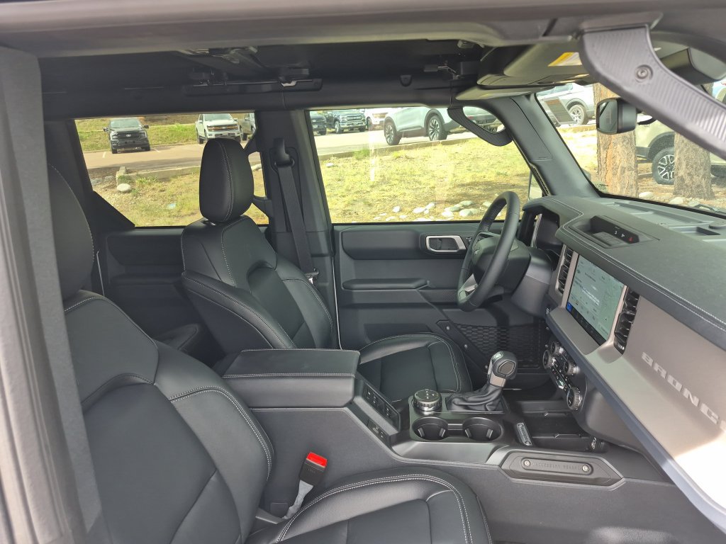 New 2026 Ford Bronco Outer Banks w/ Black Appearance Package AWD/4WD image 27