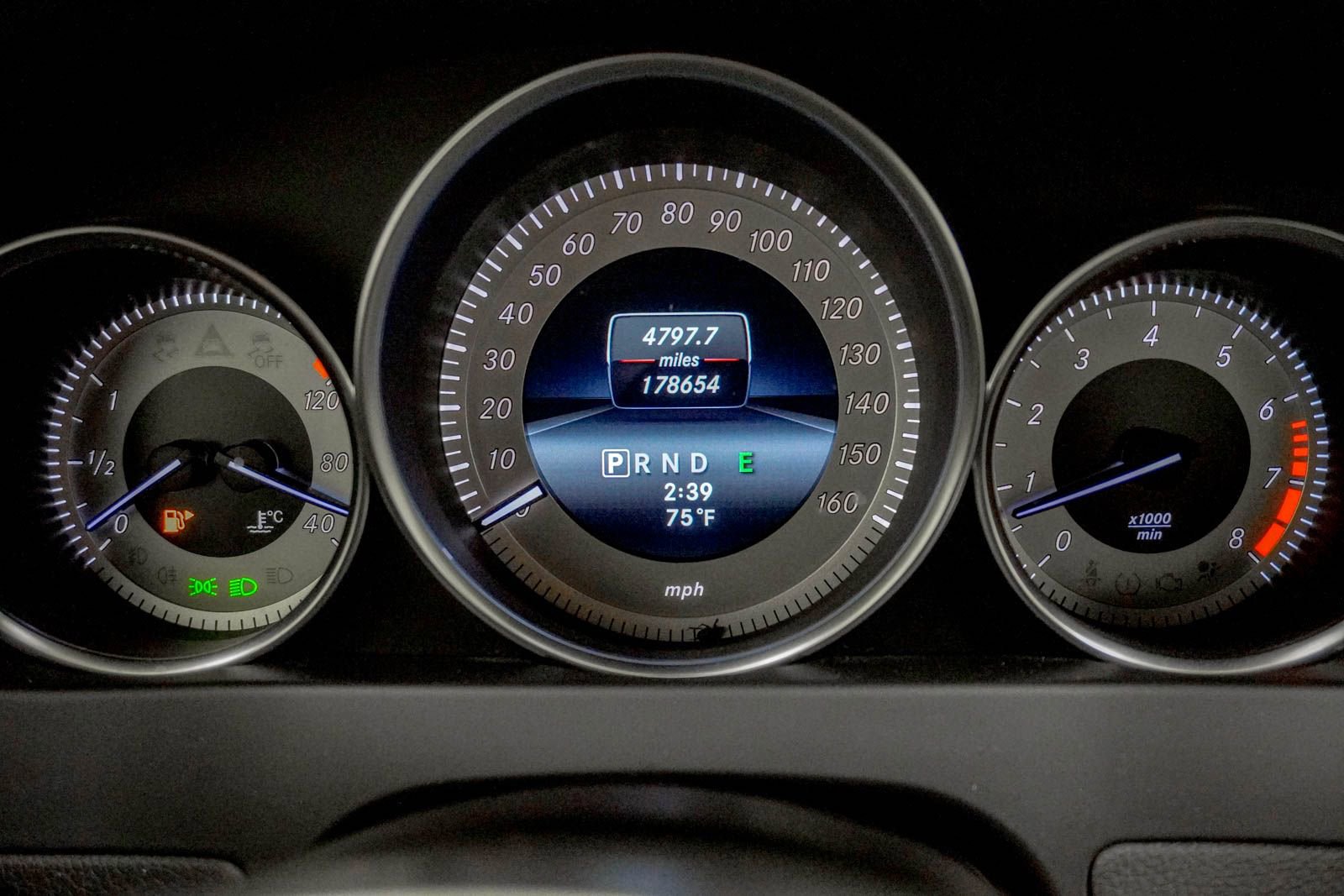 Used 2014 Mercedes-Benz C 300 4MATIC Sedan image 34