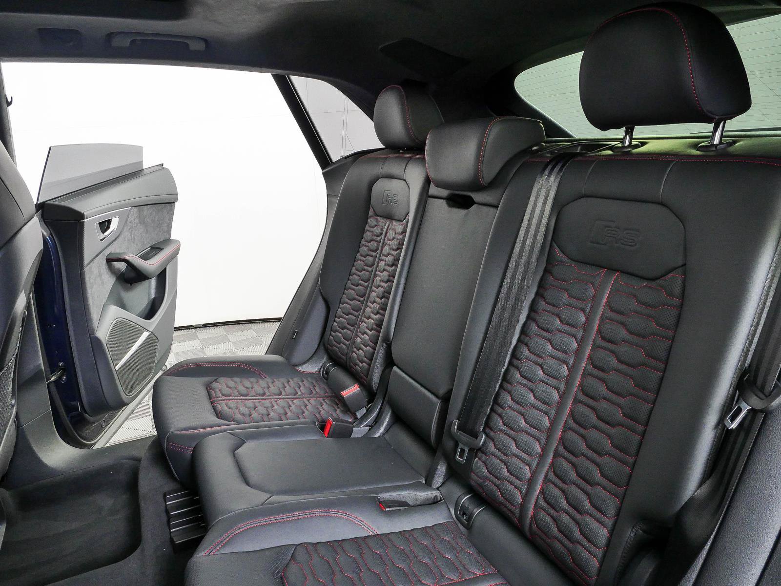 Used 2025 Audi RS Q8 performance AWD/4WD image 23