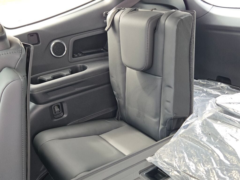 New 2027 Subaru Ascent Touring AWD/4WD image 17