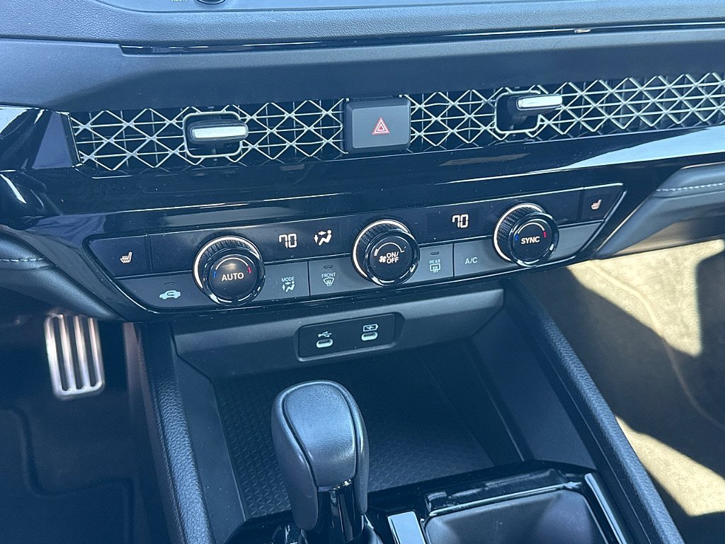 Used 2024 Honda Accord Sport image 13