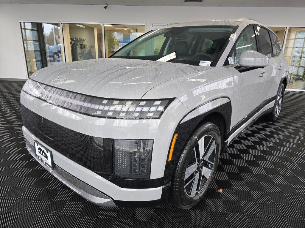 New 2026 Hyundai Ioniq 9 SEL image 8