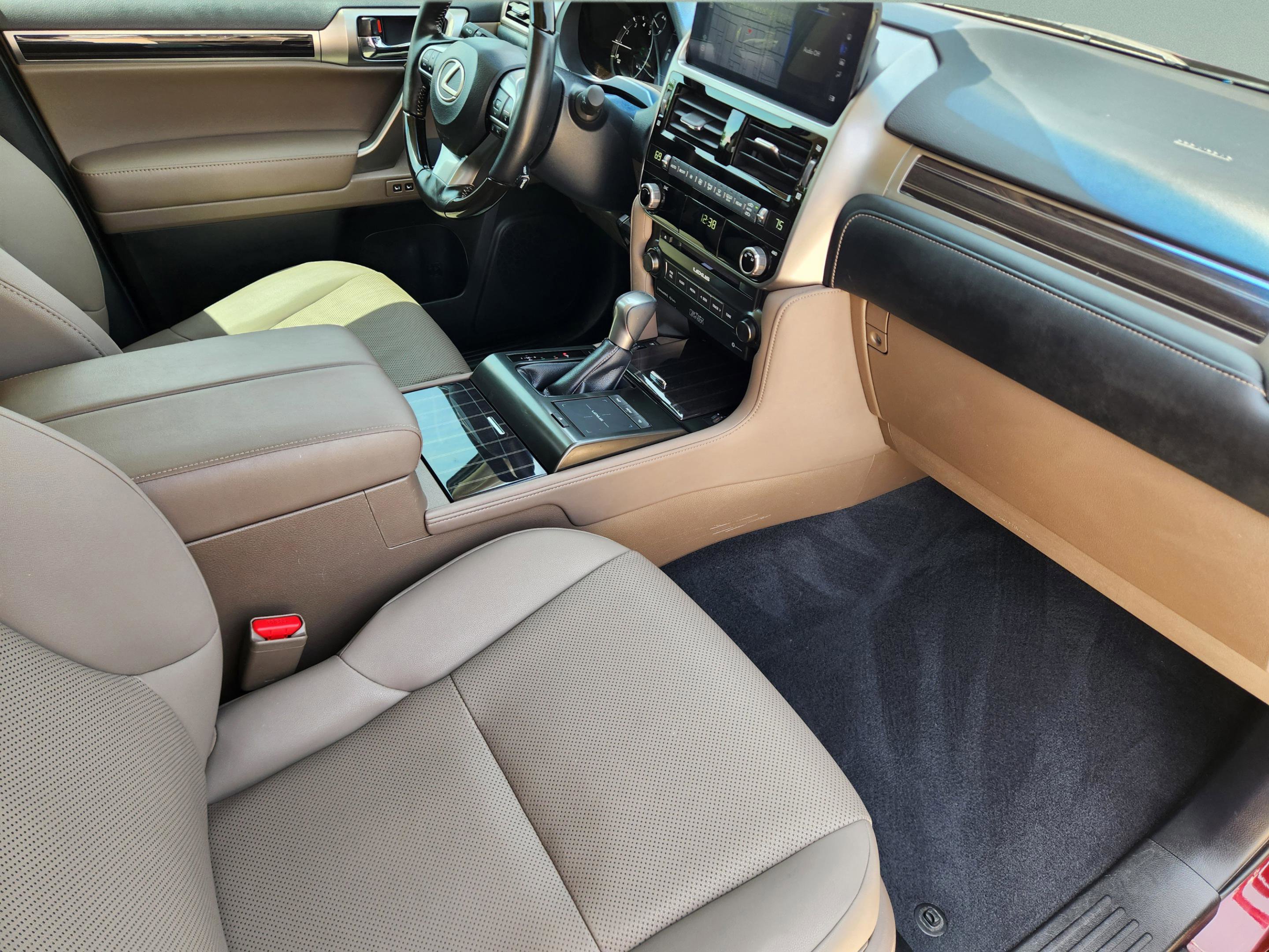 Used 2022 Lexus GX 460 Premium w/ Premium Plus Package AWD/4WD image 7