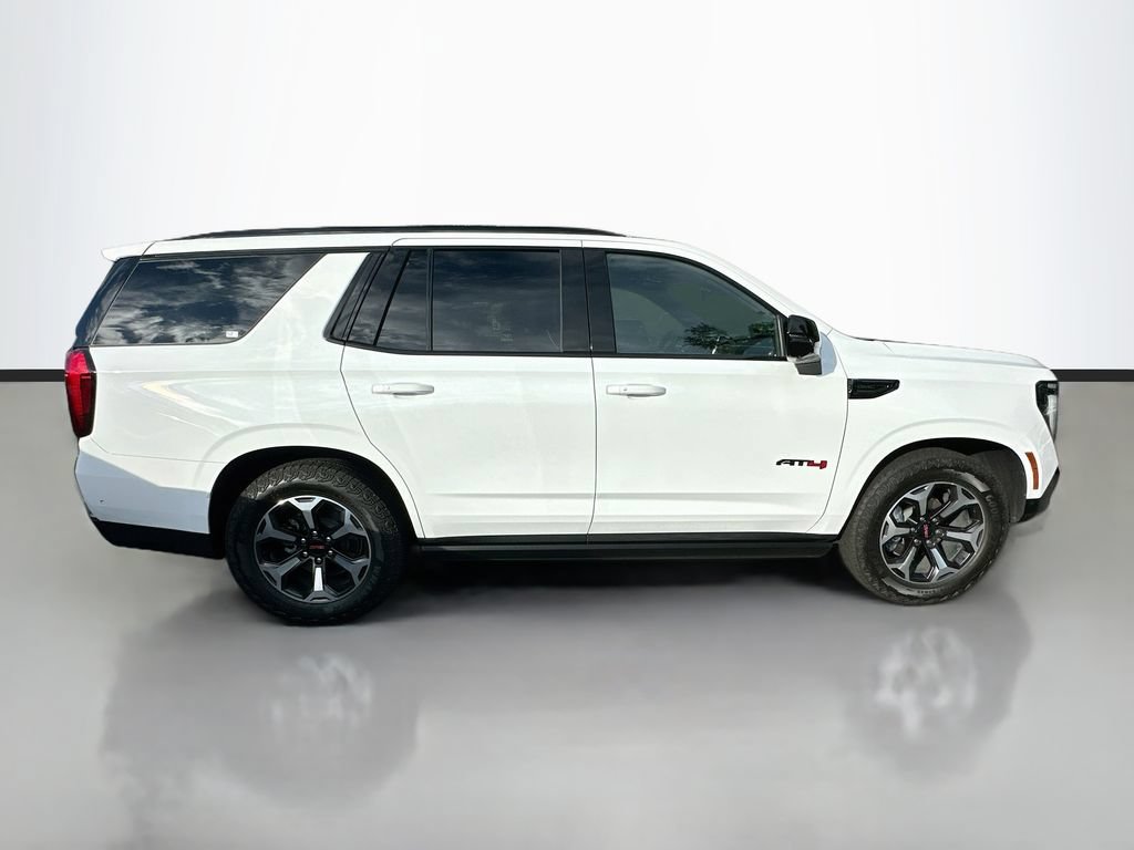 Used 2026 GMC Yukon AT4 Ultimate w/ LPO, Illumination Package AWD/4WD image 4