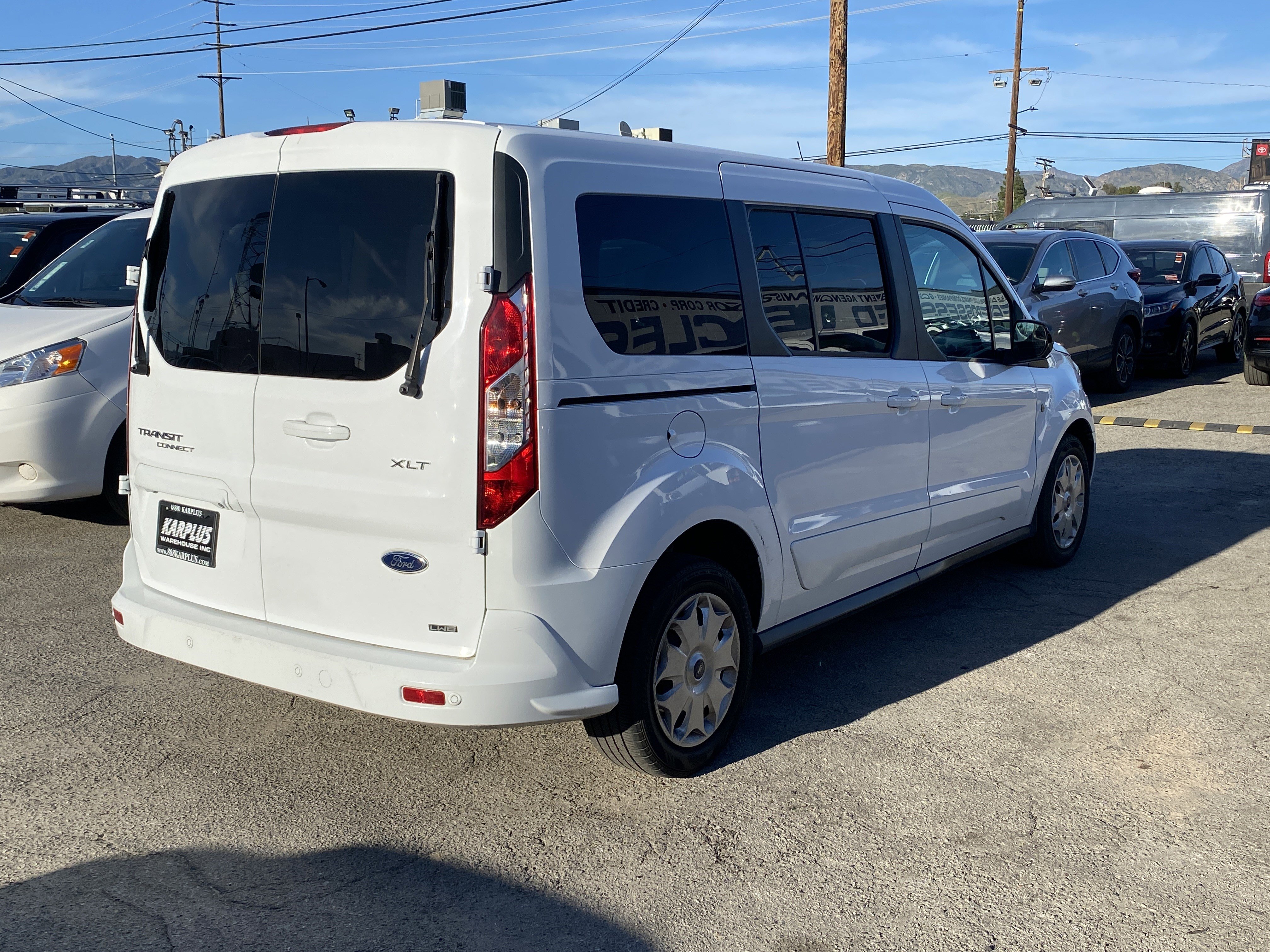 Used 2015 Ford Transit Connect XLT image 6