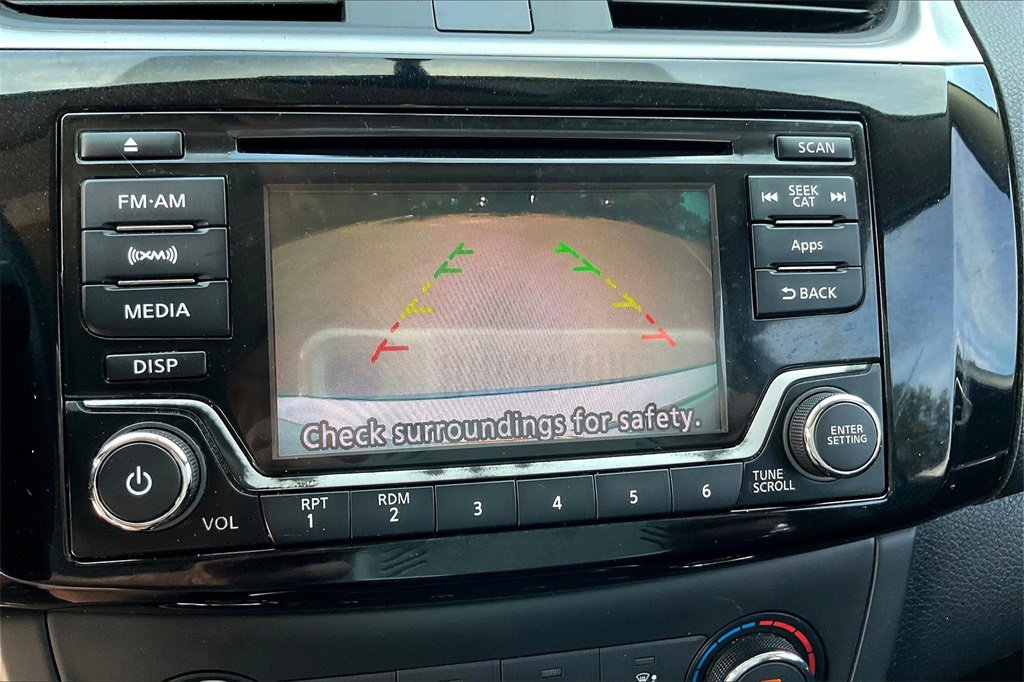 Used 2016 Nissan Sentra SV image 21