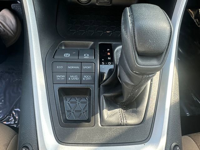 Used 2023 Toyota RAV4 XLE w/ Convenience Package image 39