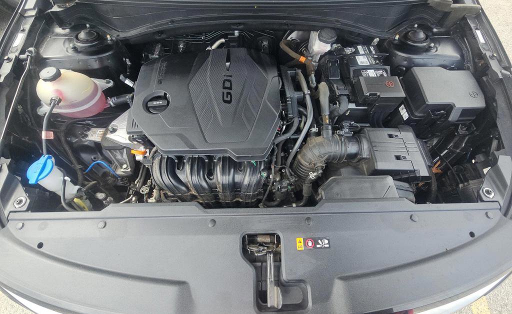 Used 2023 Kia Sportage SX FWD image 9
