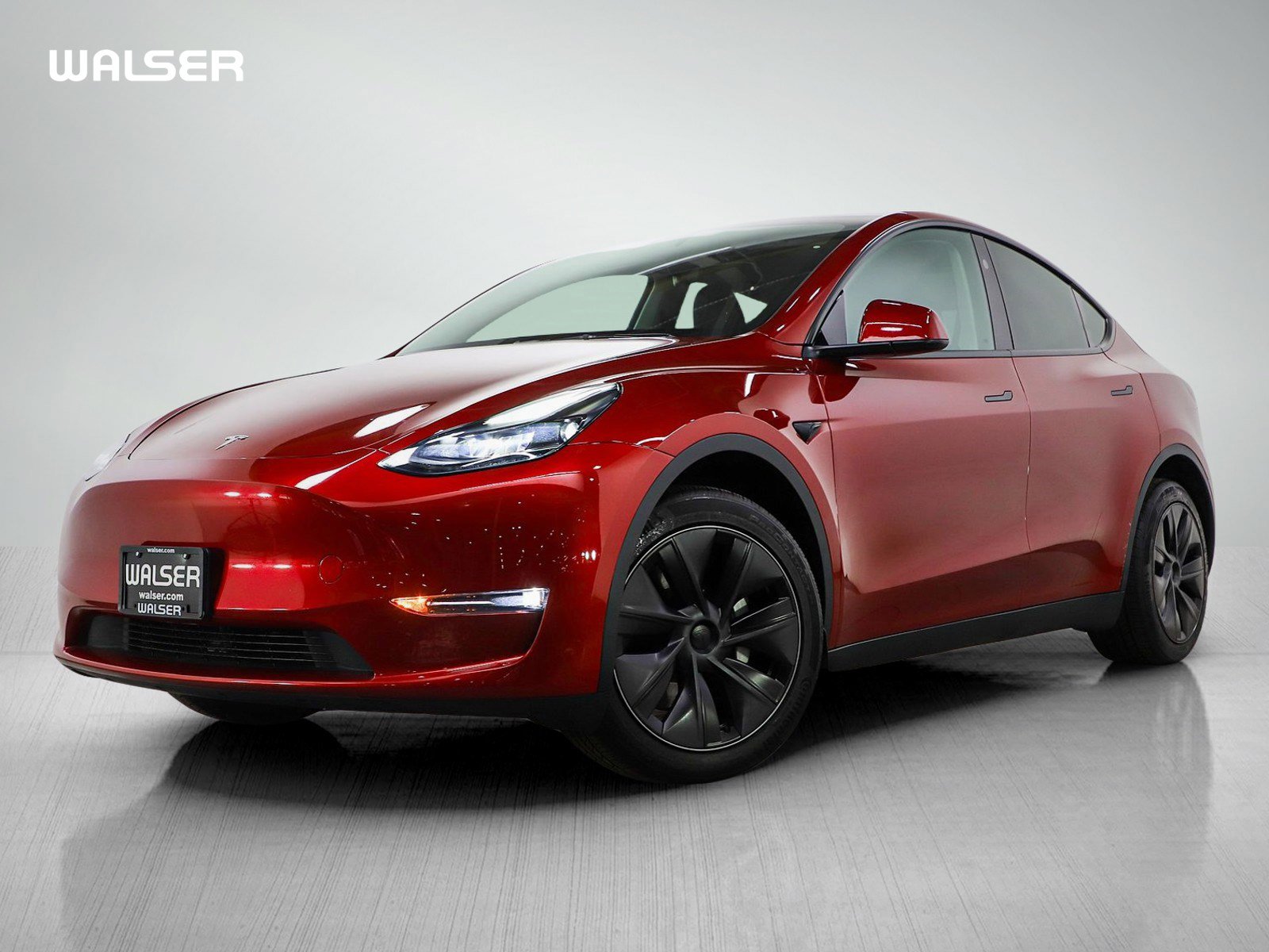 Used 2025 Tesla Model Y Long Range image 1
