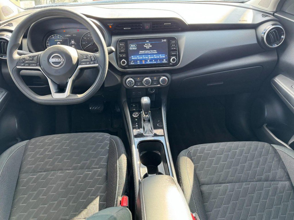 Certified 2024 Nissan Kicks SV FWD image 11
