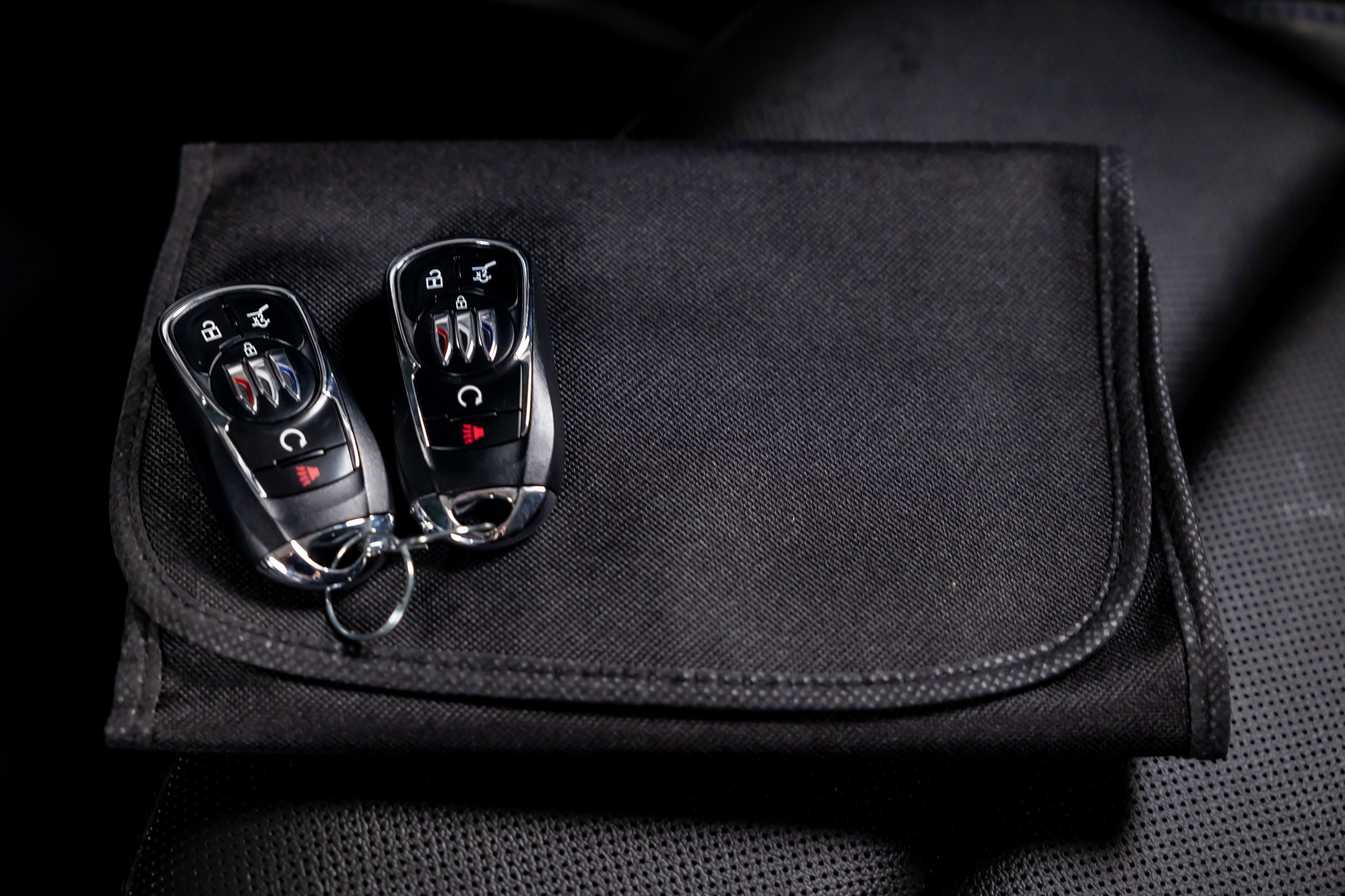 Used 2025 Buick Encore GX Sport Touring image 31