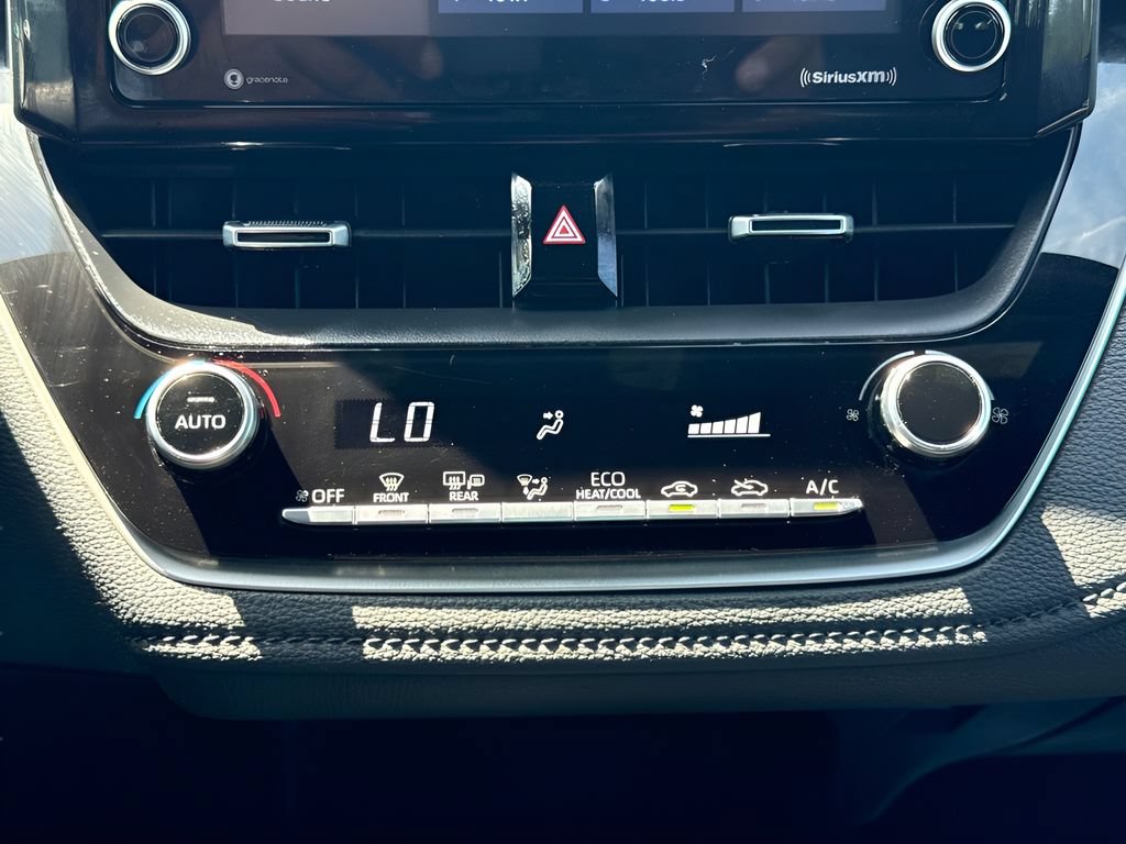 Used 2022 Toyota Corolla SE FWD image 10