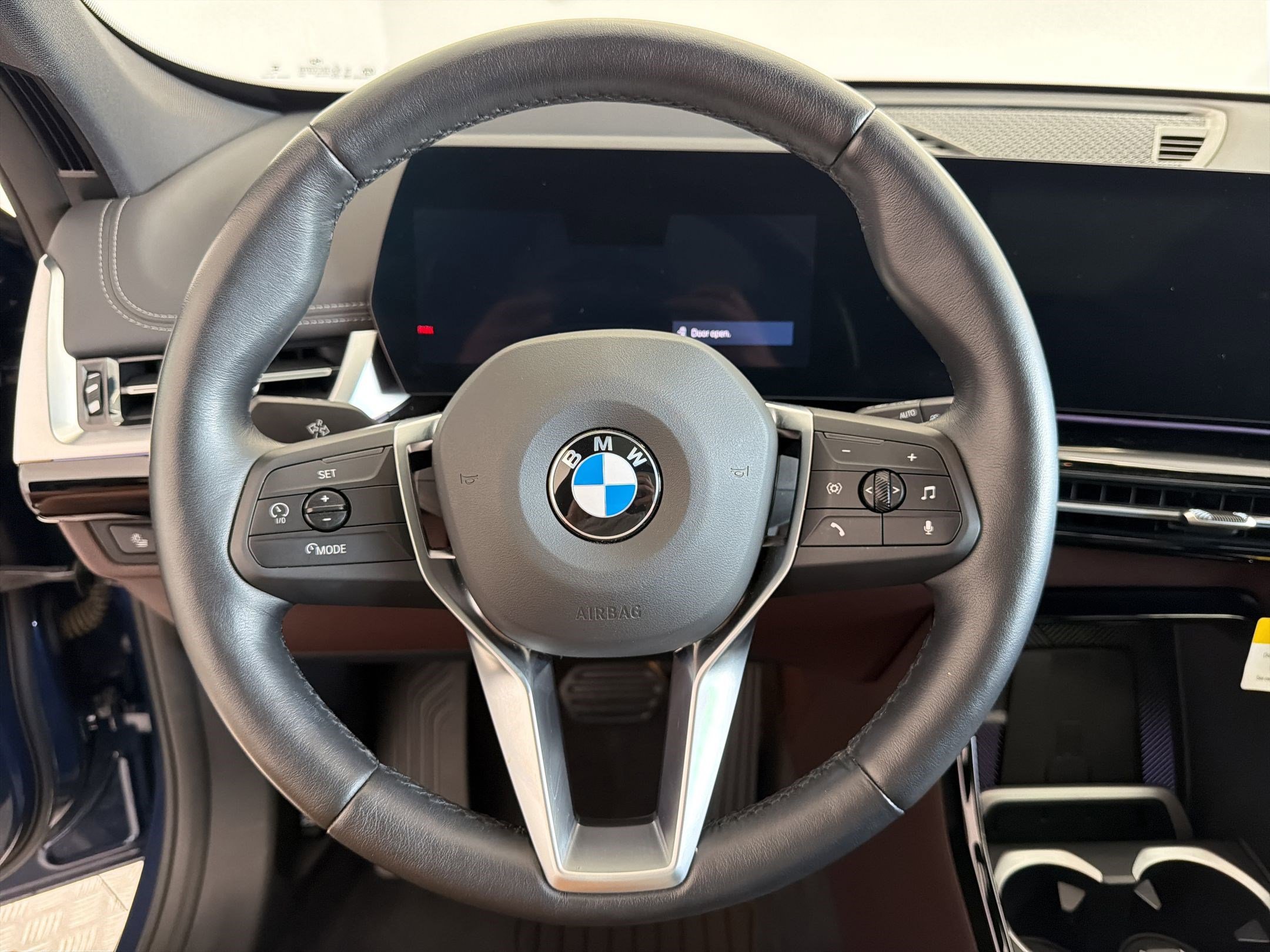 Used 2025 BMW X1 xDrive28i w/ Technology Package image 18
