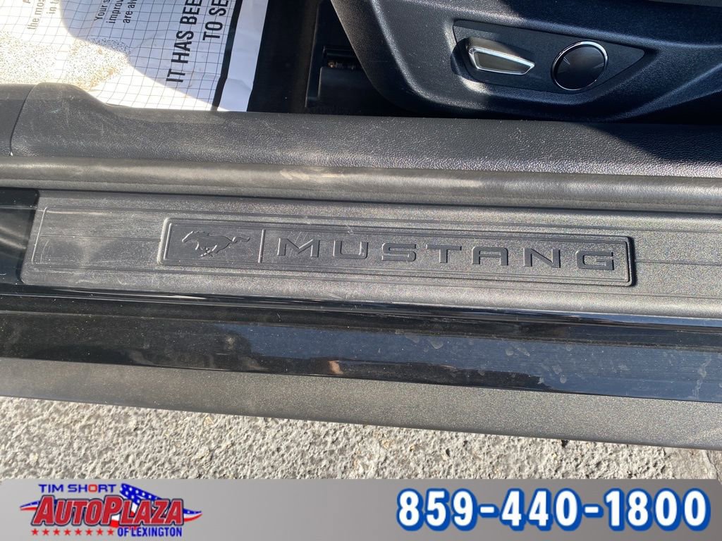 Used 2018 Ford Mustang GT w/ Black Accent Pkg image 30