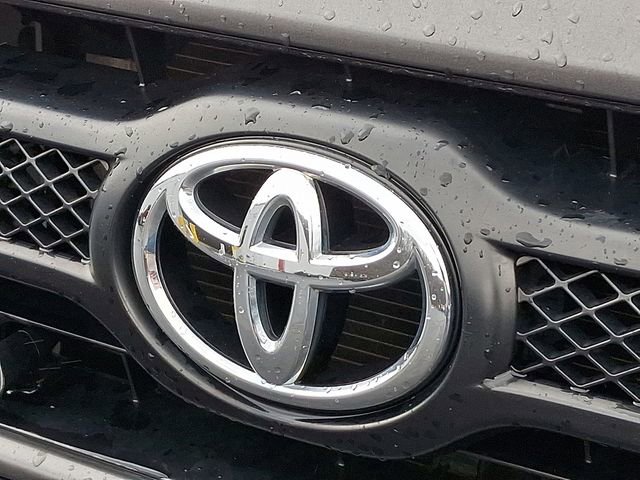 Used 2015 Toyota Tacoma 4x4 Access Cab V6 image 31