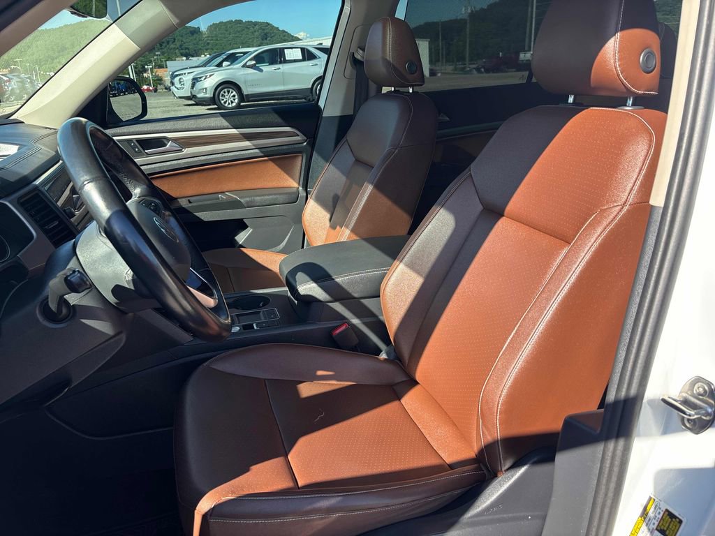 Used 2021 Volkswagen Atlas SE FWD image 12