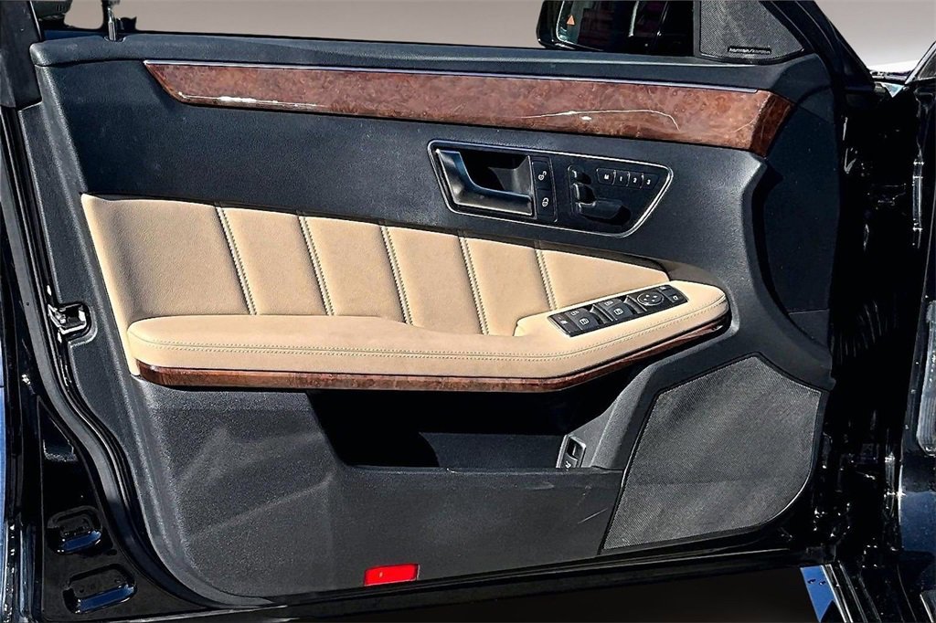 Used 2012 Mercedes-Benz E 350 4MATIC Sedan image 23