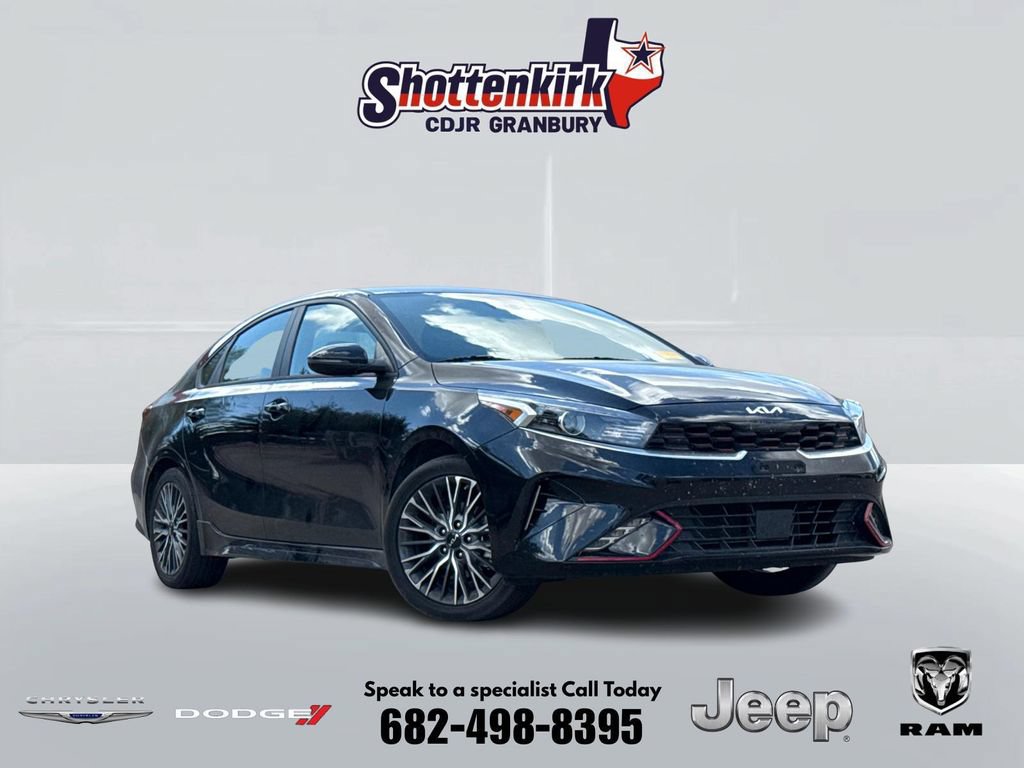 Used 2023 Kia Forte GT-Line w/ GT-Line Premium Package FWD image 1