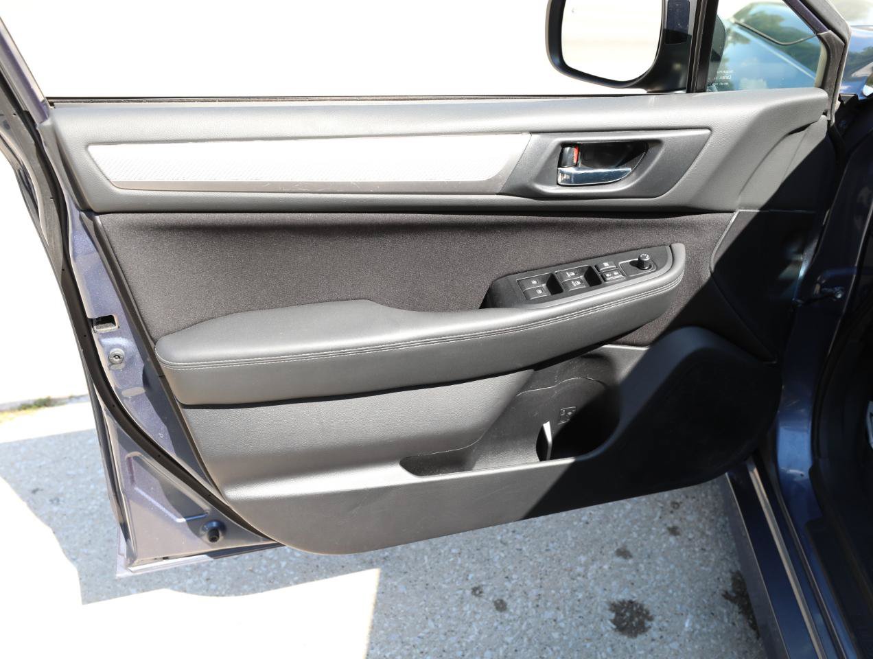 Used 2018 Subaru Legacy 2.5i Premium w/ Eyesight & BSD & Rcta & HBA AWD/4WD image 15