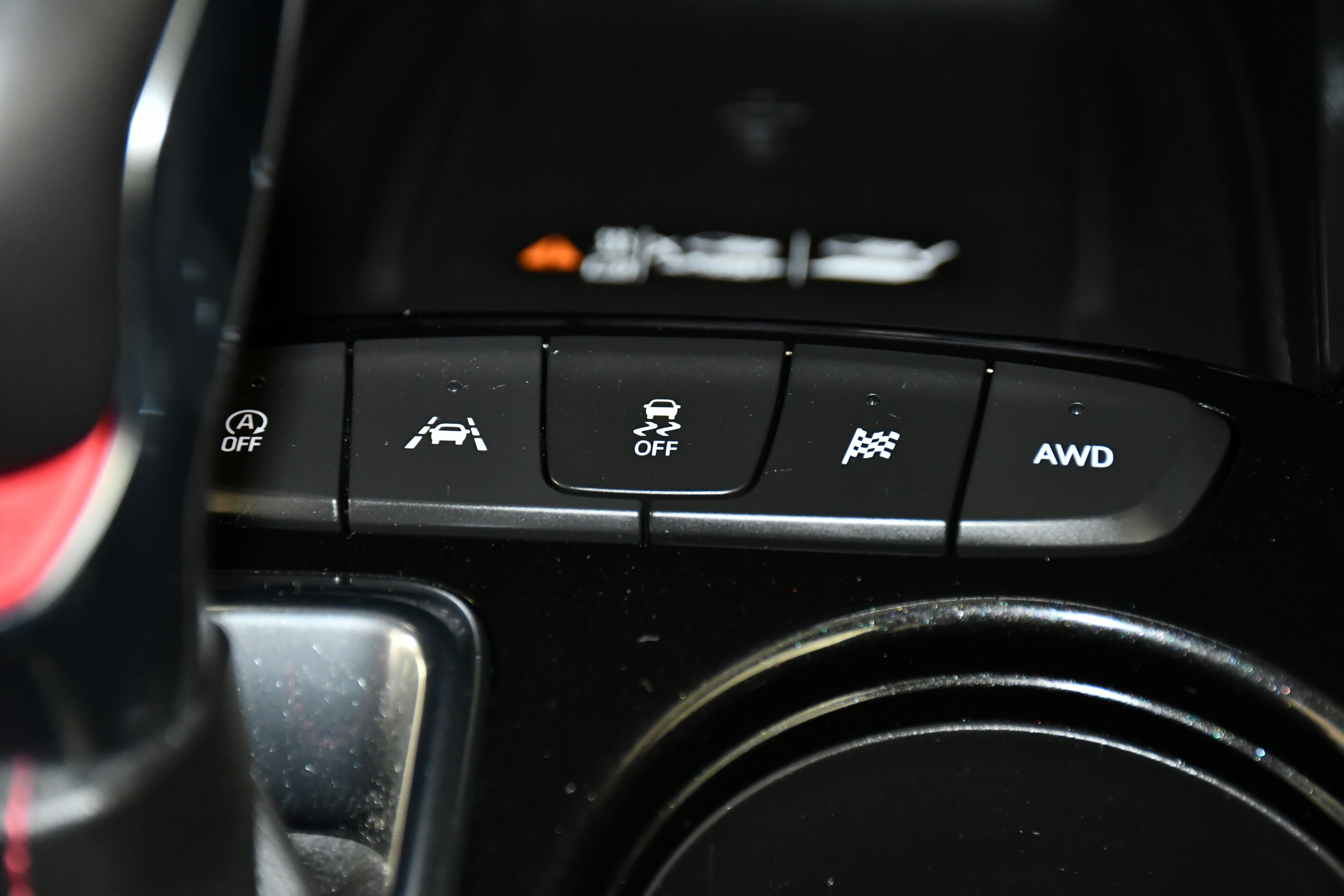 Used 2021 Chevrolet TrailBlazer RS w/ Sun and Liftgate Package image 32