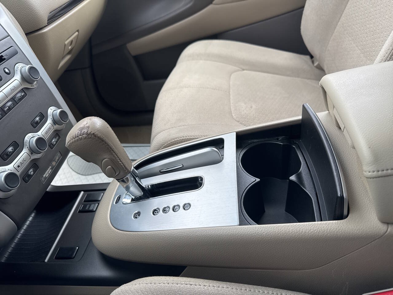 Used 2012 Nissan Murano SV AWD/4WD image 31