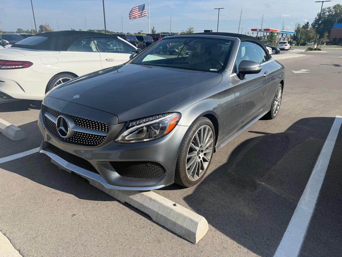 Used 2017 Mercedes-Benz C 300 4MATIC Cabriolet image 2