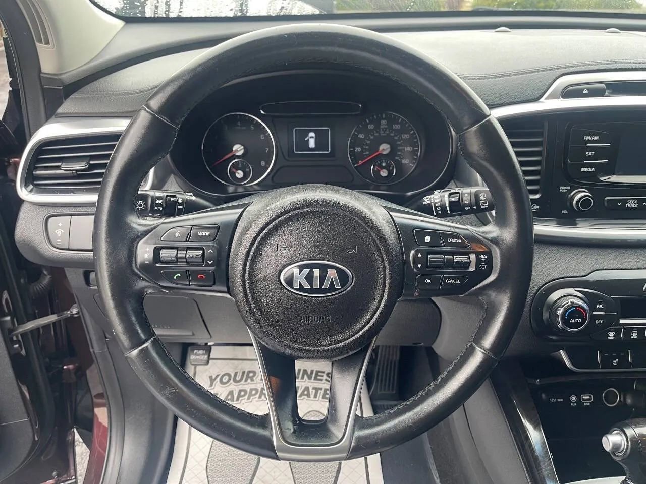 Used 2016 Kia Sorento EX image 17