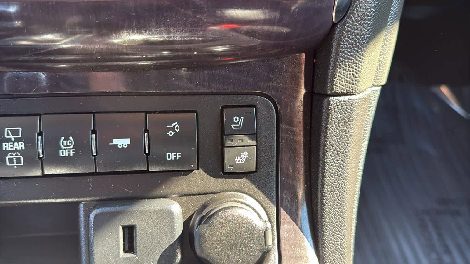 Used 2016 Buick Enclave Premium w/ Experience Buick Package image 20