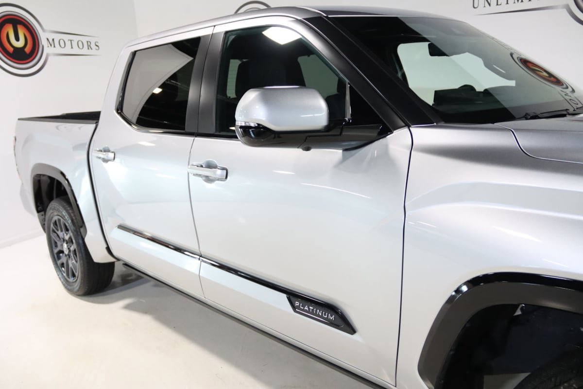 Used 2024 Toyota Tundra Platinum AWD/4WD image 9